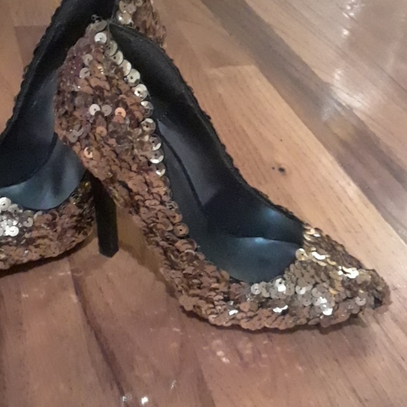 Sequin Sparkle Heels - Picture 2 of 4